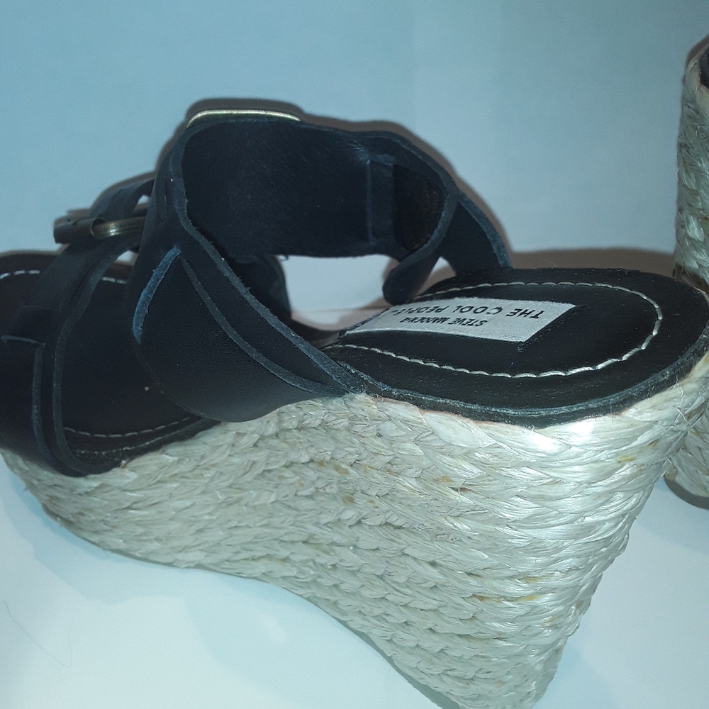 Steve Madden Wedge  Sandals